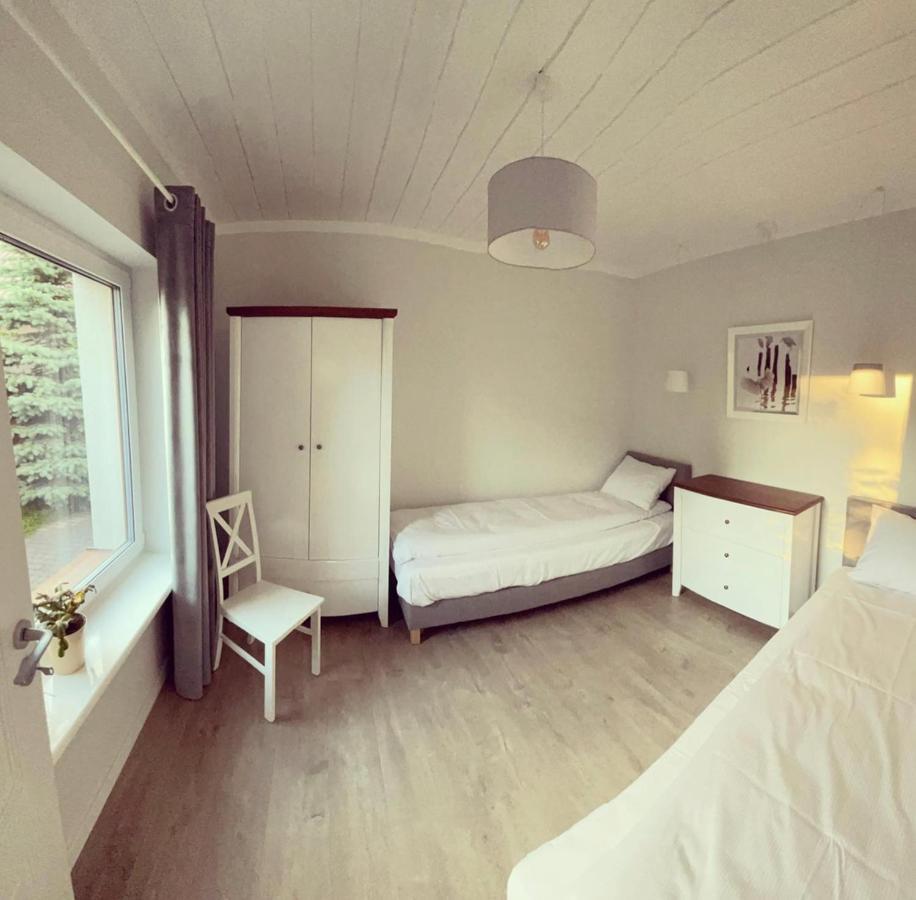 Dom Ogrodem Otulony Villa Bakalarzewo ภายนอก รูปภาพ